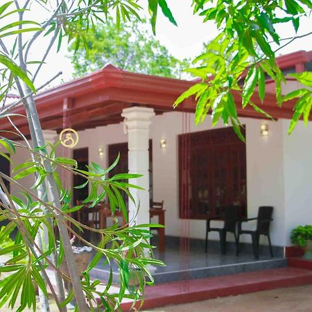 Wijesiri Family Guest House Sigiriya Exterior photo